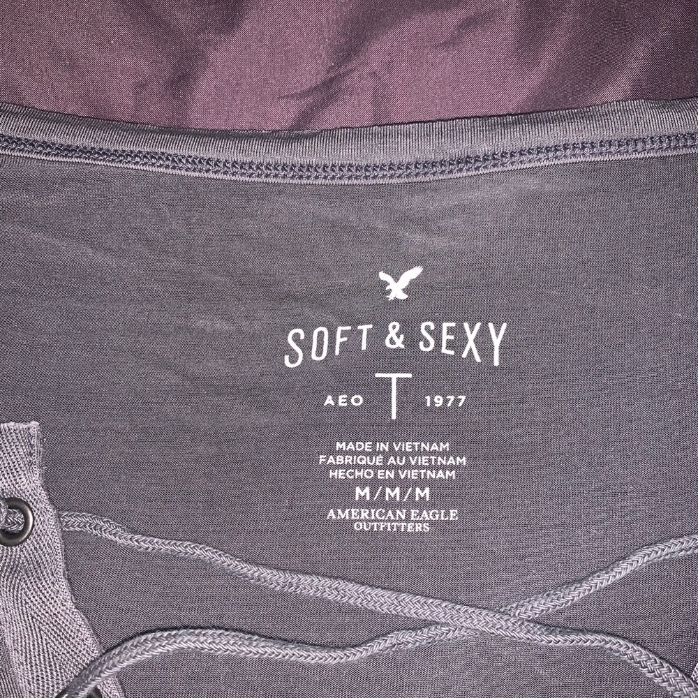 Shirt - Picture 2 of 4